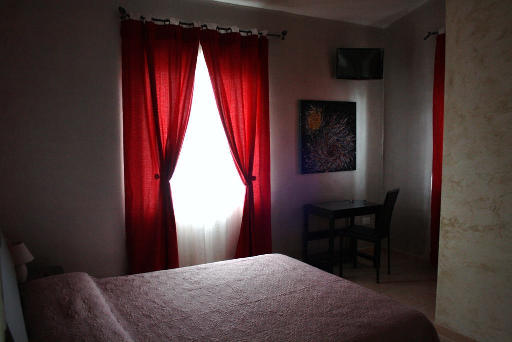 B&B La Casa In Campagna Collecorvino Habitación foto